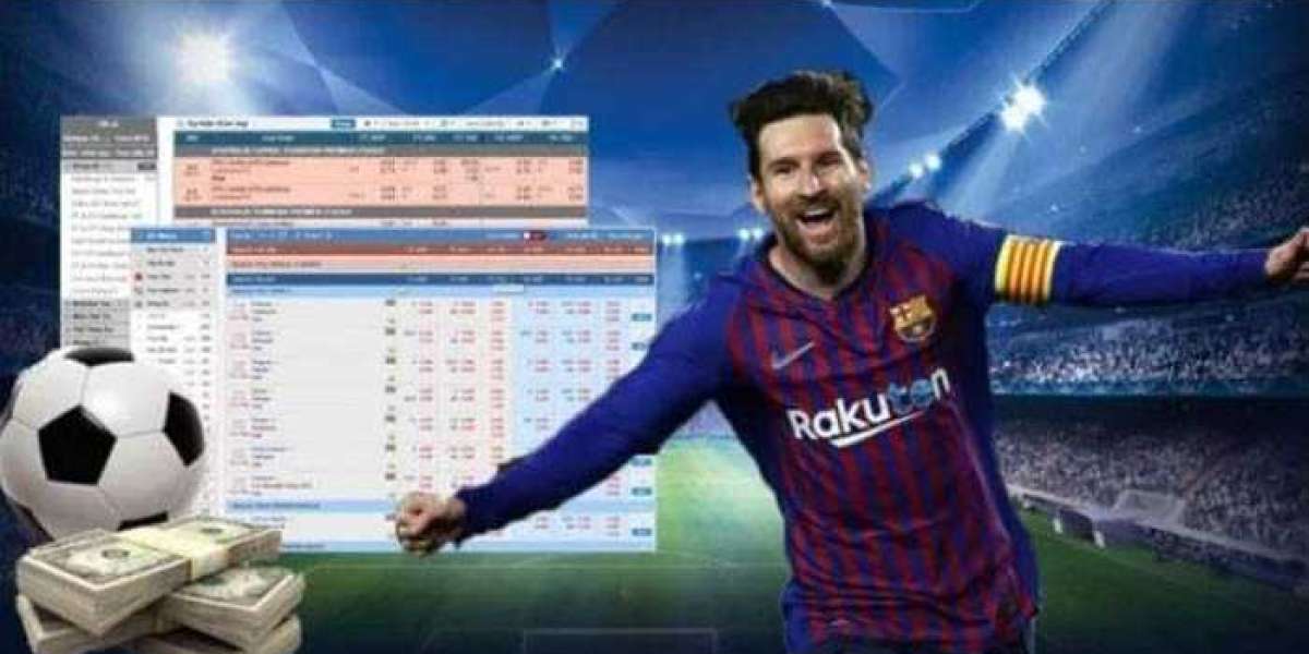 Most Accurate and Effective Football Betting Strategies