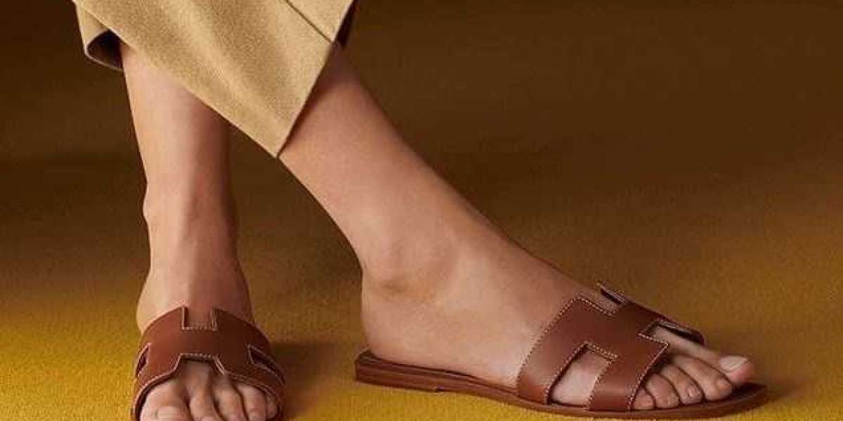 Discover the Top Designers and Brands to Luxury Flip Flop Slippers