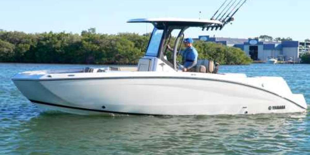 Expert Advice on Boating Accessories, Boston Whaler Features, and Efficient Boat Buying Tips