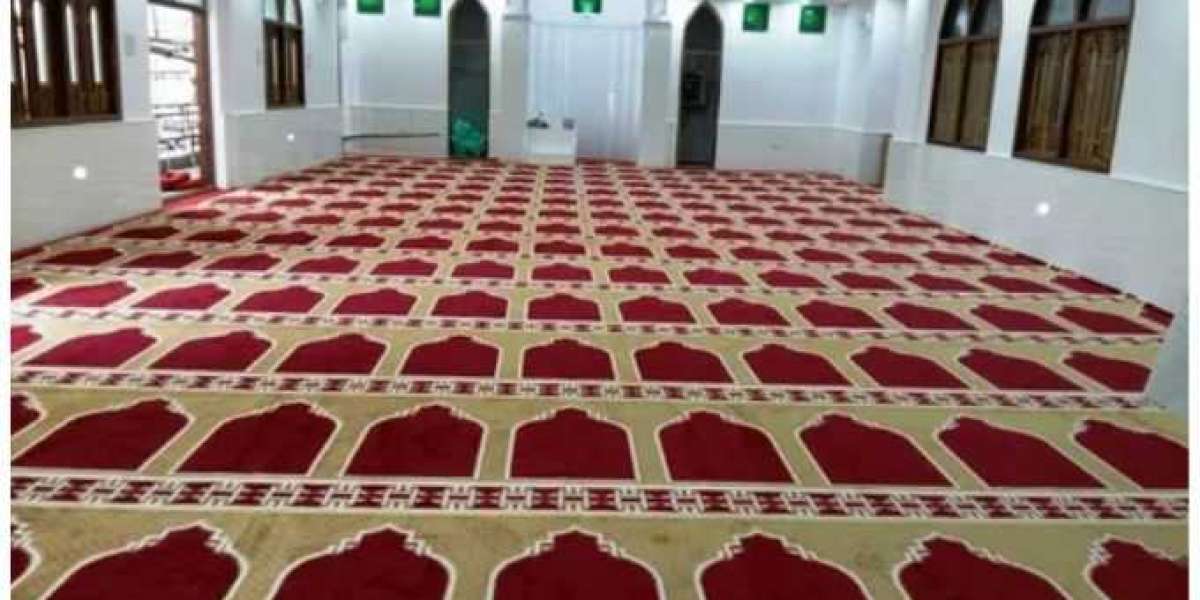 Factors to Consider When Buying a Mosque Carpet in the UAE