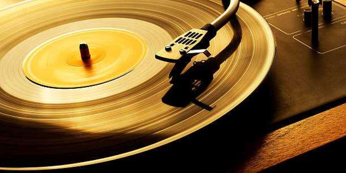 The Magic of Vinyl Records: Enhancing Your Collection with Essential Accessories