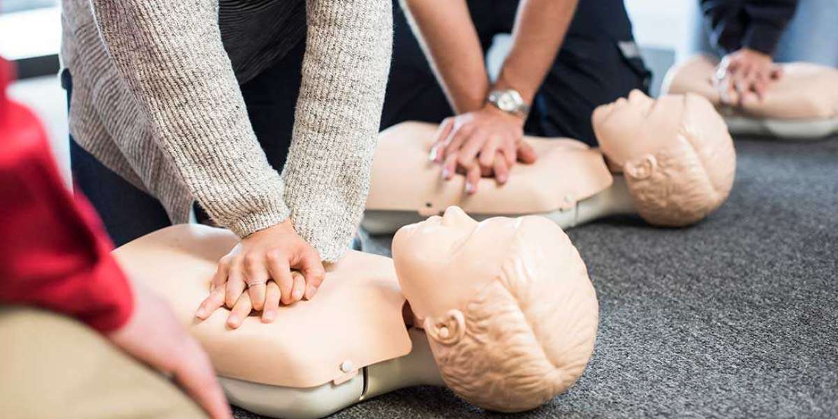 Mastering Lifesaving Skills: CPR AED Training with Chicago's Pulse