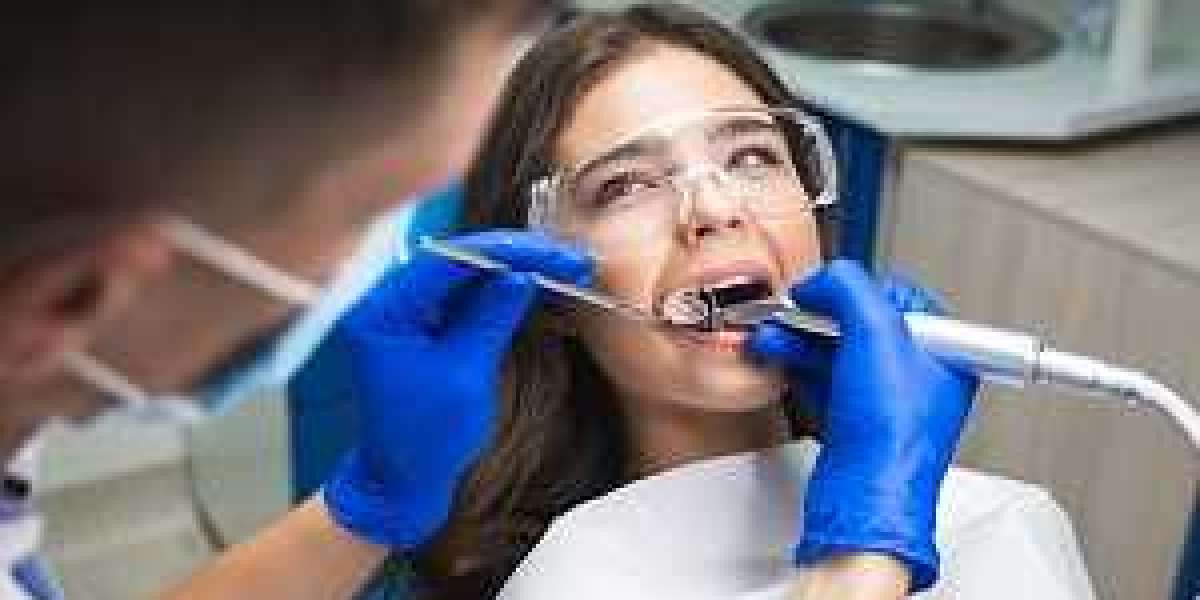 How to Keep Your Smile Healthy Between Dental Visits