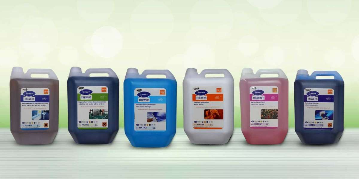 Trew India’s Glass Cleaner Concentrate and Carpet Shampoo Concentrate