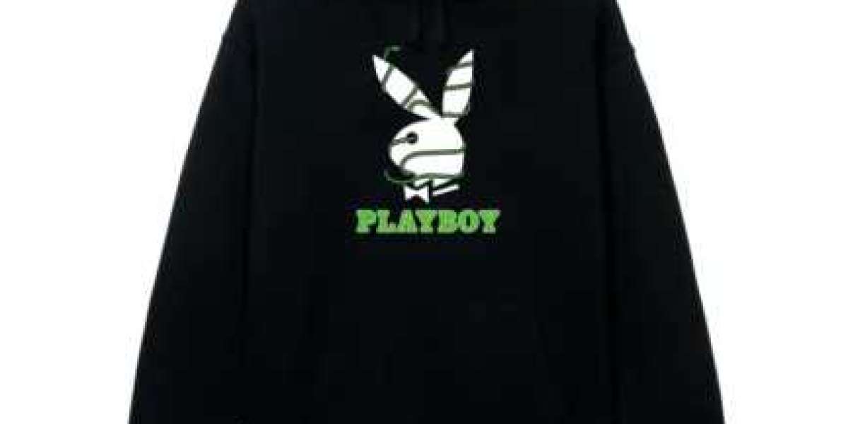 Playboy Clothing and SP5DER Hoodies: The Fusion of Retro Cool and Streetwear Edge