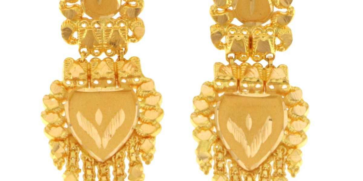 The Allure of Gold Earrings for Women: A Timeless Accessory